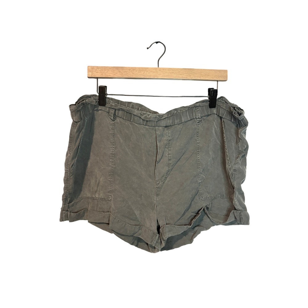 Aerie Olive Gray Lyocell Utility Shorts Size Large L Casual Cuffed Loungewear